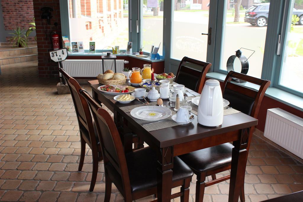 Eisenbahnromantik Hotel Meyenburg  Экстерьер фото